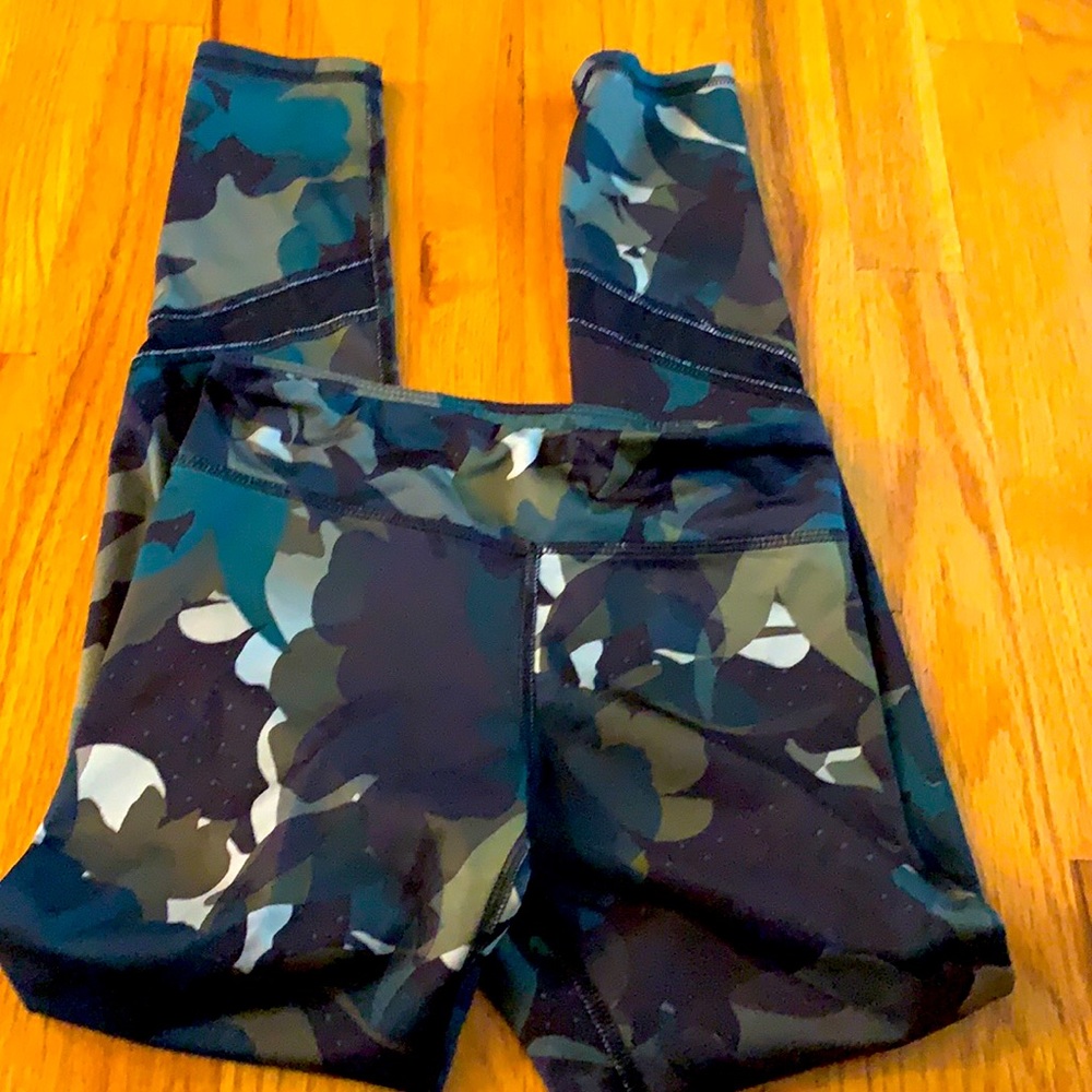 Old Navy Girls Camo Go Dry L (10-12)💚host pick💚